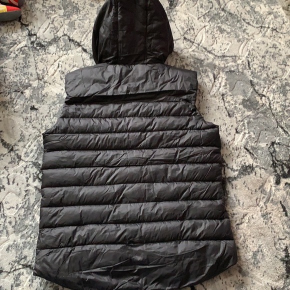Zyia Men’s Black Altitude Vest - Picture 6 of 6